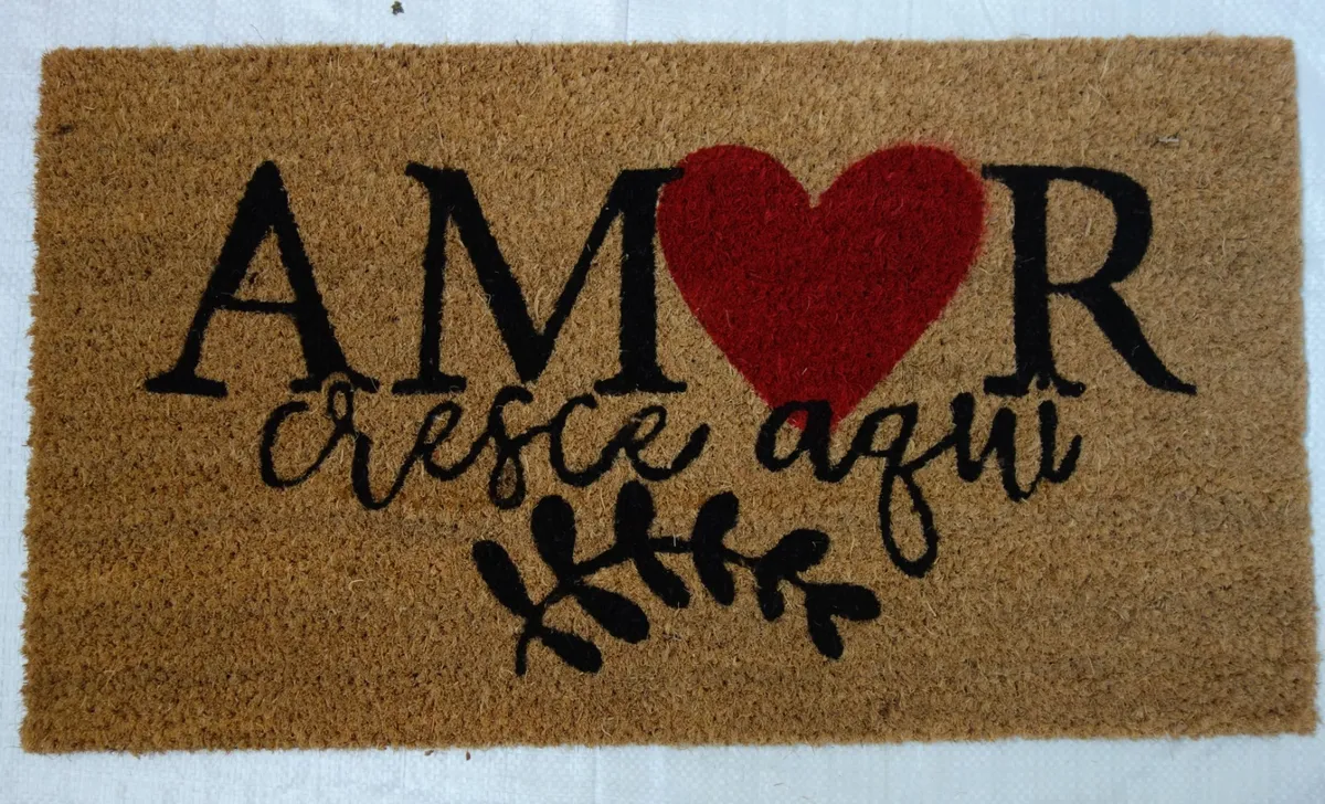 Capacho Amor cresce aqui com coração