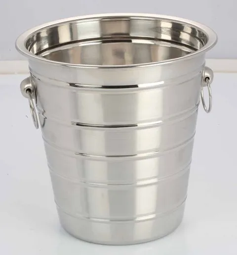 Balde de gelo com frisos e alças em inox