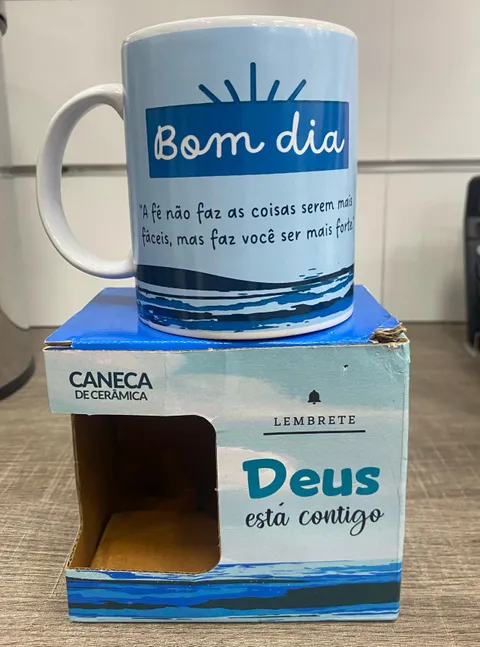 Caneca Bom dia com frase de fé