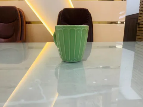 Caneca canelada verde