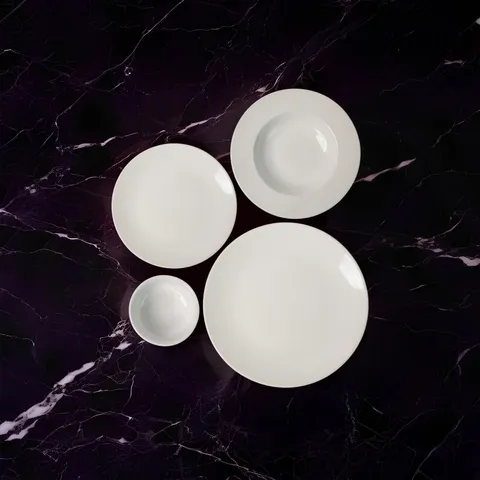 Aparelho de jantar branco