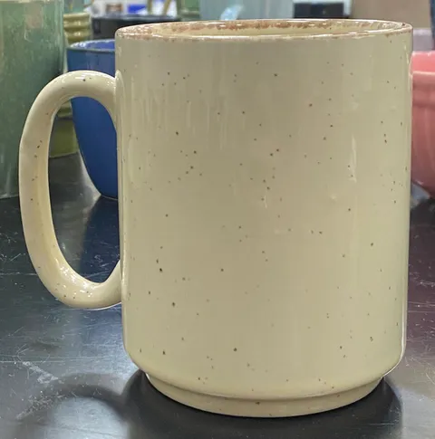 Caneca alta creme mesclada