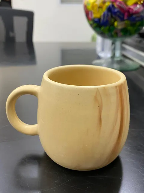 Caneca bojuda efeito madeira