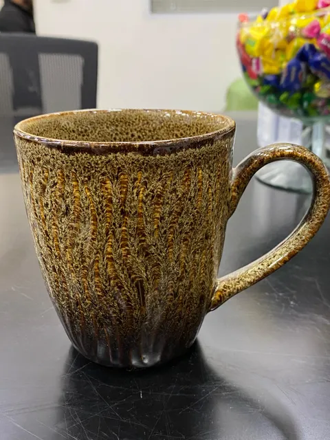 Caneca marrom mesclada