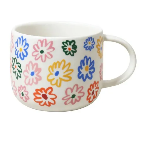 Caneca pintada à mão com margaridas coloridas
