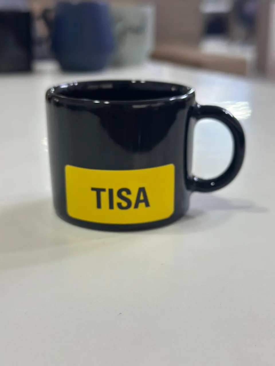 Caneca preta baixa