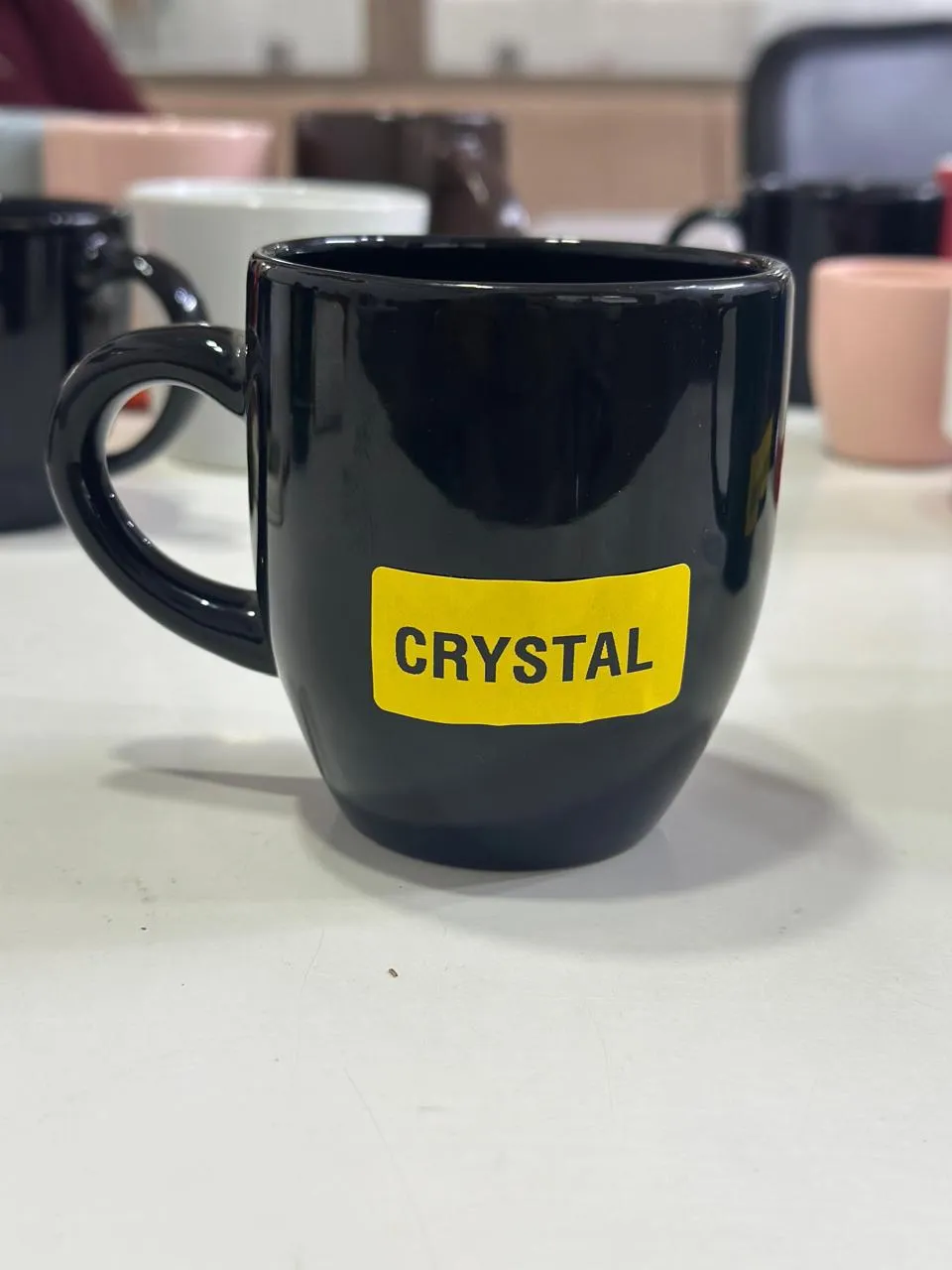 Caneca preta alta